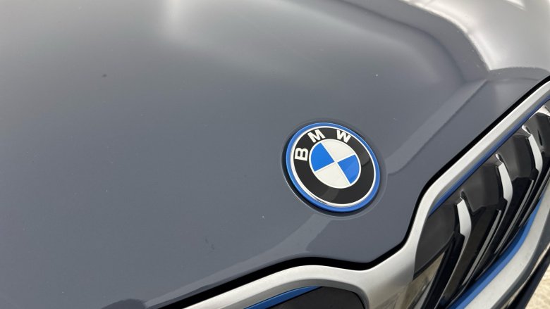 BMW iX1 230kW xDrive30 M Sport 65kWh 5dr Auto Electric Estate